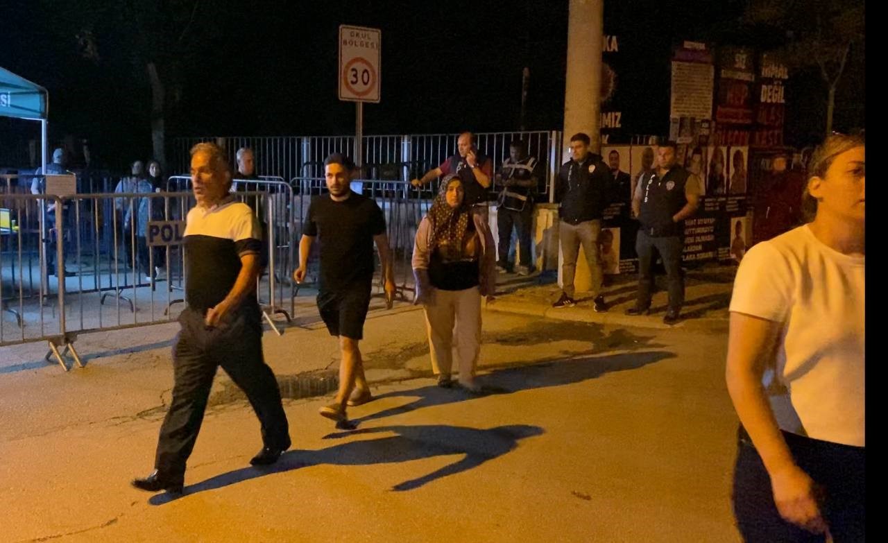 Otel sahibinin çapraz sorgusunda tartışma çıktı: Duruşma yarıda kesildi 