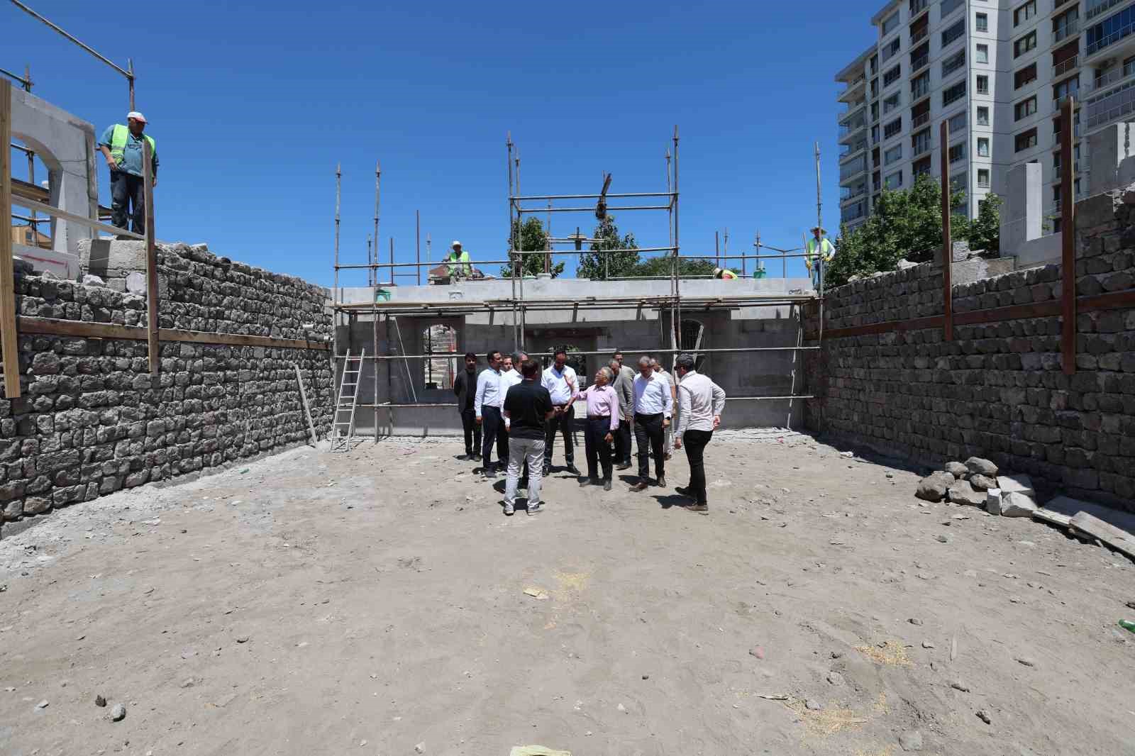 Başkan Büyükkılıç’tan Tasmakıran Camii restorasyon çalışmalarına yakın takip 