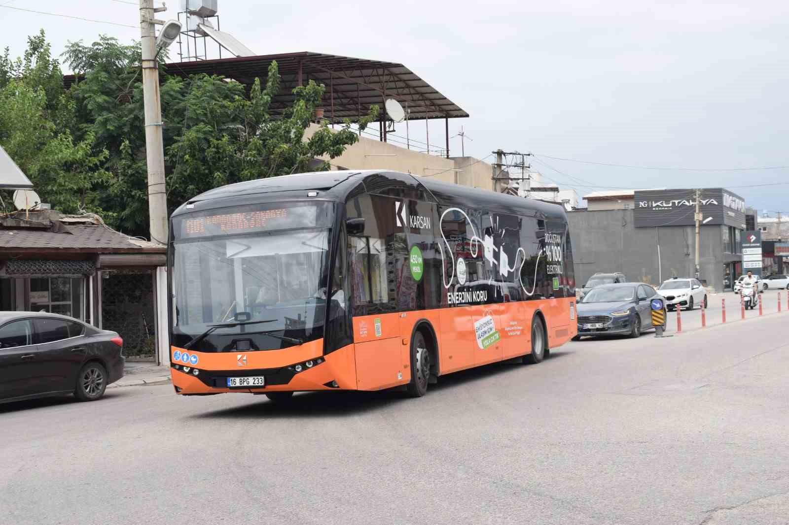 Hatay Büyükşehir Belediyesi, 12 metre uzunluğundaki elektrikli otobüsleri test etti 