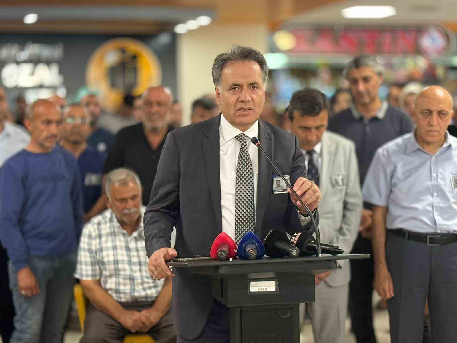 Kazada hayatını kaybeden sağlık görevlilerine hüzünlü veda 