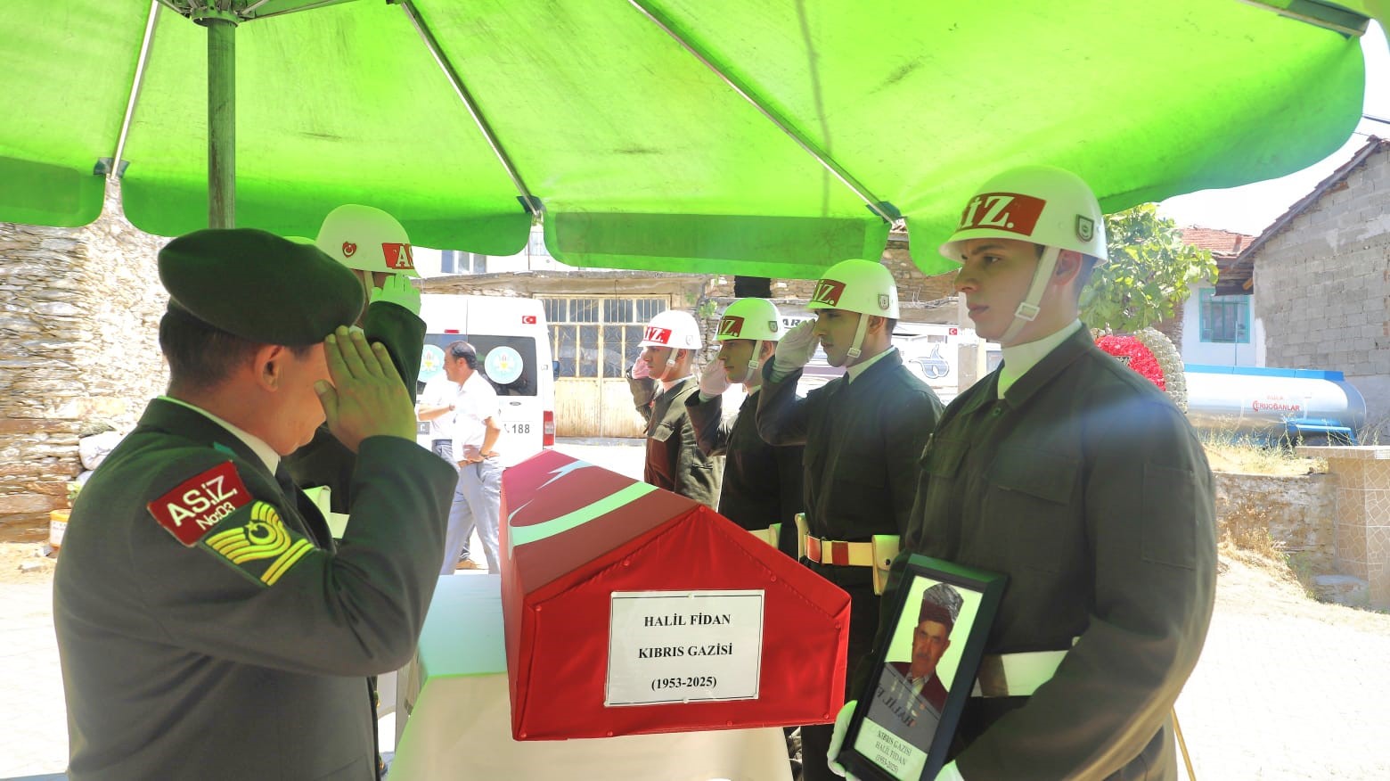 Kıbrıs gazisi Manisa’da törenle toprağa verildi 