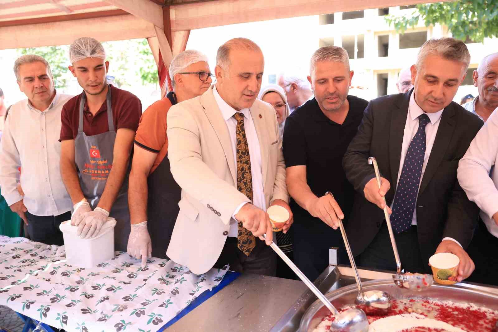 İncirliovalılar Aşure hayrında buluştu 