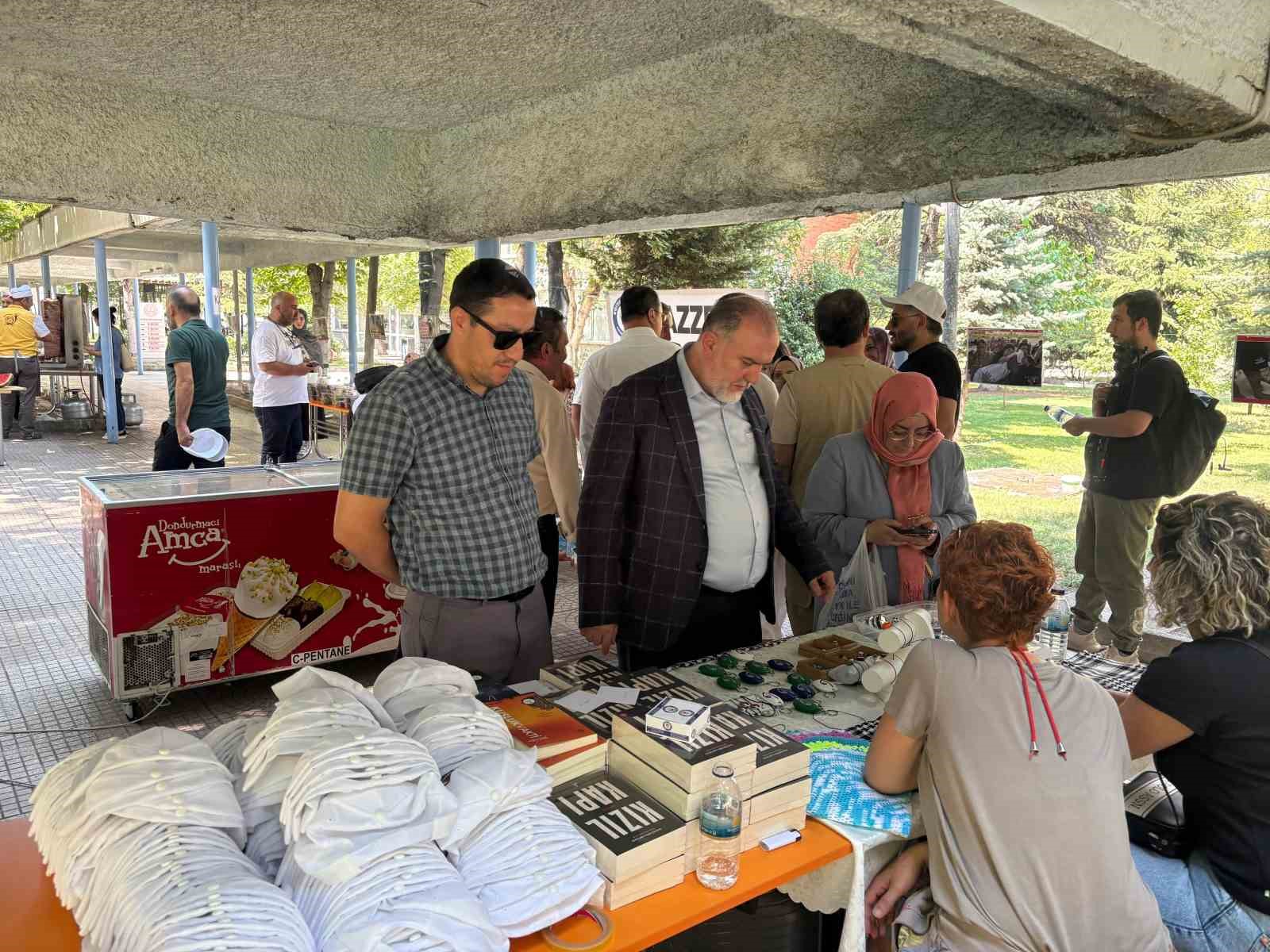 Eğitim Bir Sen Ankara 1 No’lu Şubesi’nden Gazze’ye yardım panayırı 