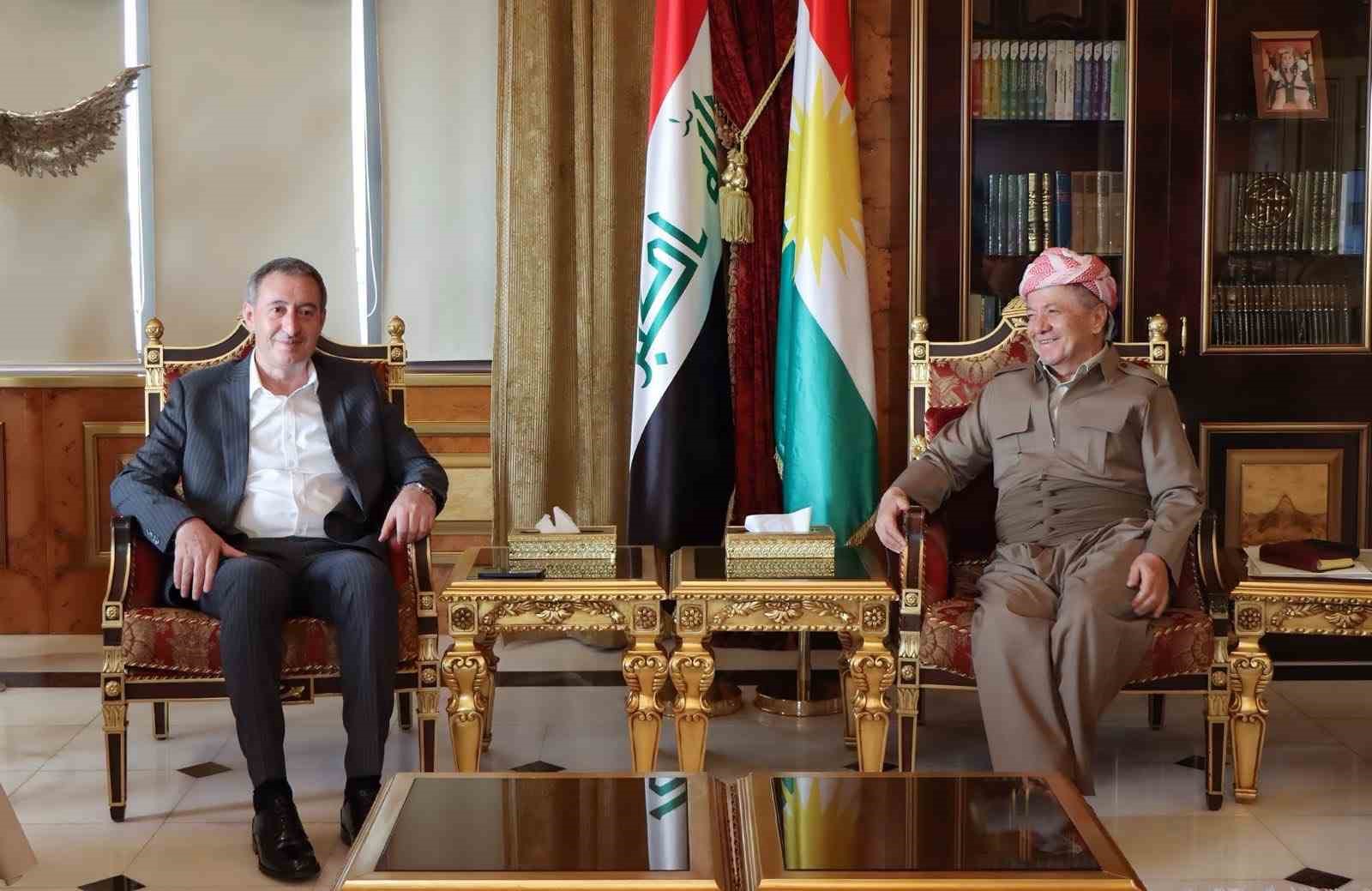 DEM Parti heyeti, KDP Başkanı Barzani ile barış sürecini görüştü 