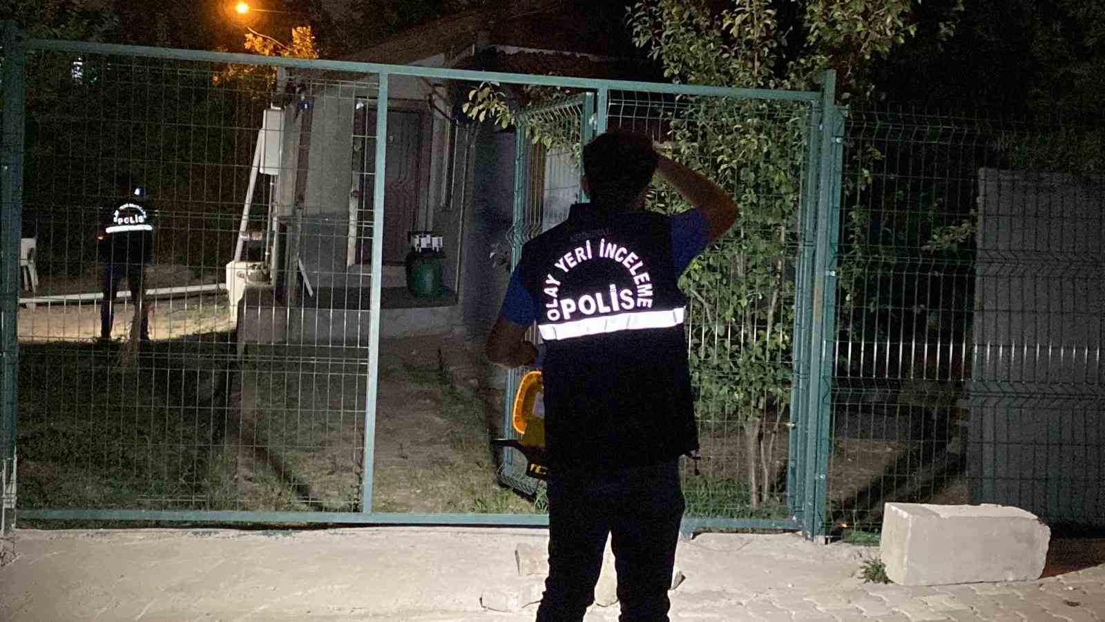 Üvey oğlunu bıçaklayan şahıs tutuklandı 