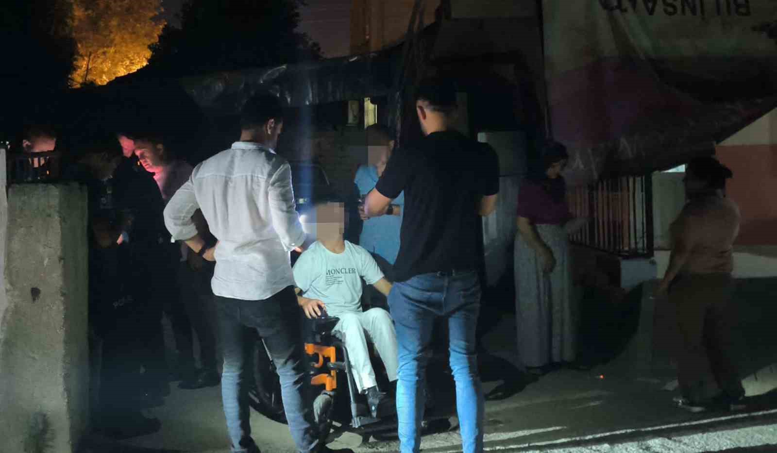 Çıkan tartışmada kendi silahından çıkan kurşunla yaralandı 