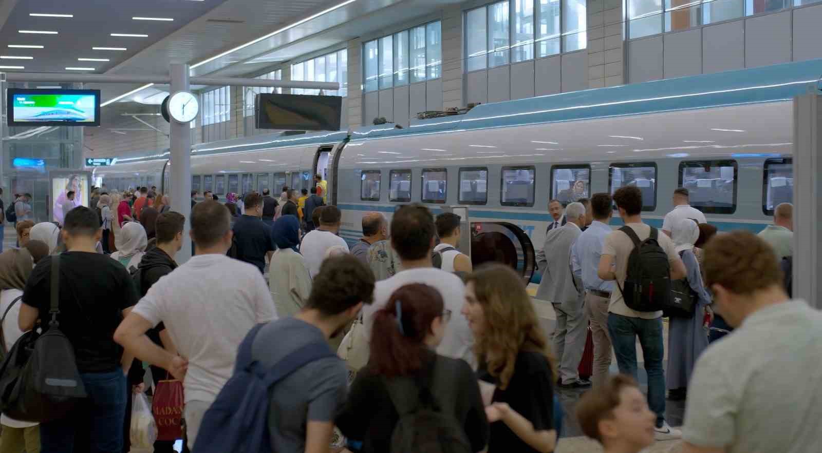 Ankara-Eskişehir ve Ankara-Sivas hatlarında ek YHT seferleri 14 Temmuz’da başlıyor 