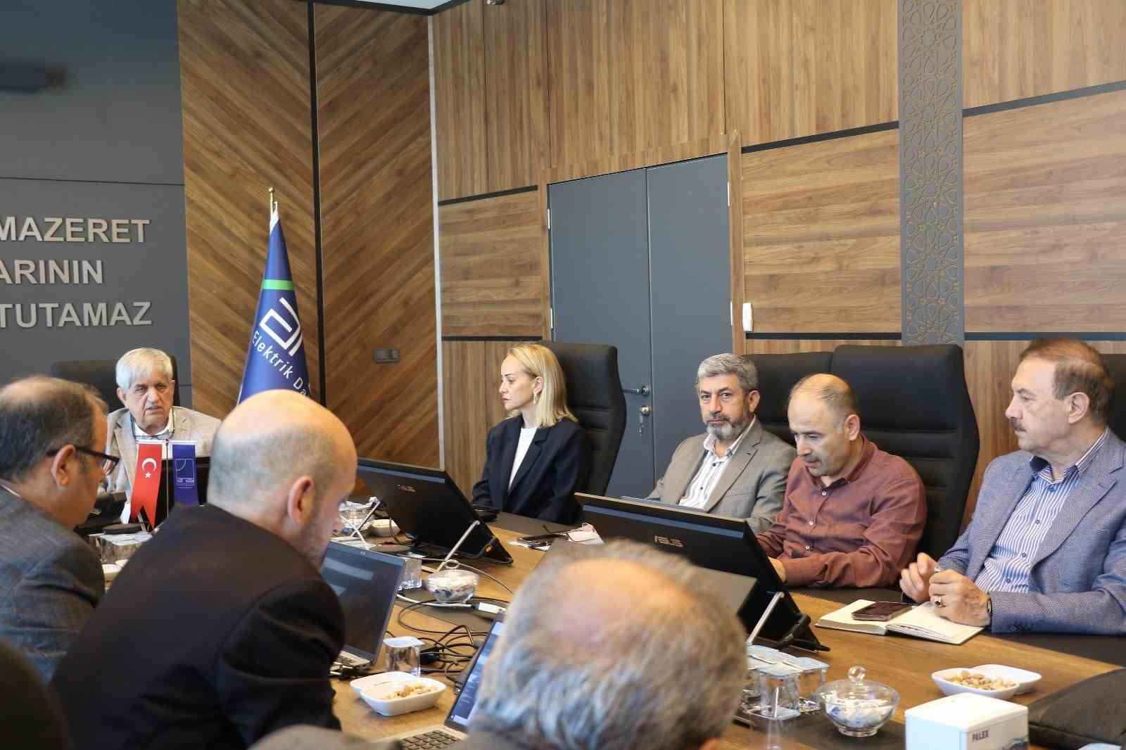 Aras EDAŞ’ta iş sağlığı ve güvenliğine katılımcı yaklaşım: Üç aşamalı çalıştay süreci tamamlandı 
