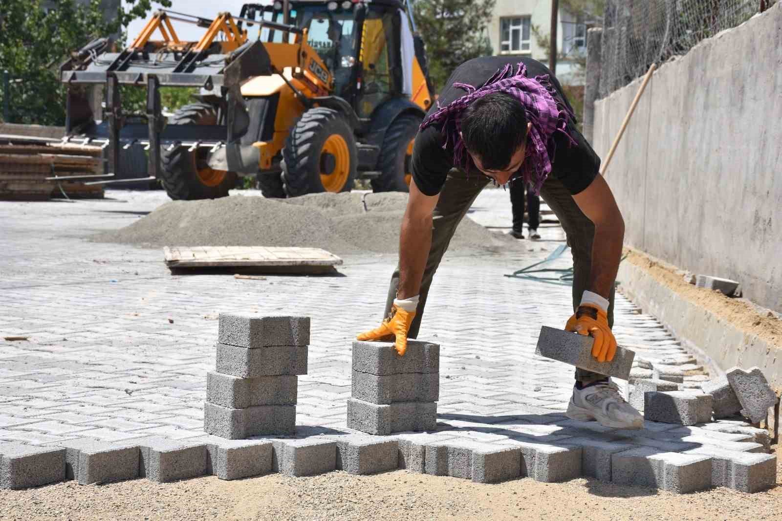 Siirt’te kilit parke çalışmaları 