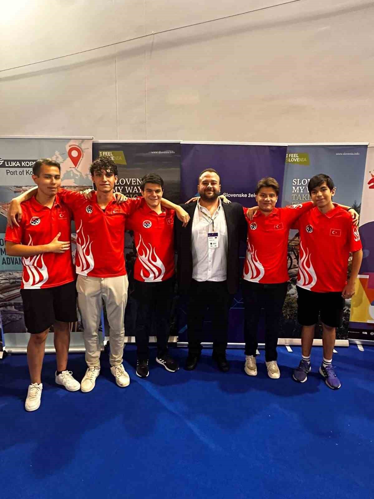 Avrupa Genç Takımlar Satranç Şampiyonası’nda U12 Takımı ikinci, U18 Takımı dördüncü oldu 