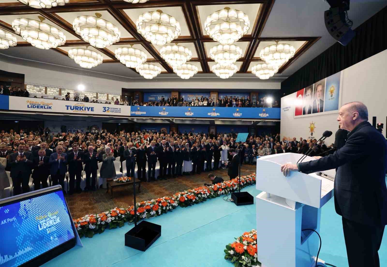 Emine Erdoğan’dan AK Parti 32. İstişare ve Değerlendirme Toplantısı’na ilişkin paylaşım 