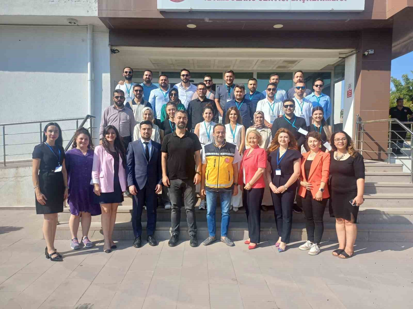 ’ASHEP Eğitim Becerileri Eğitimi’ başarıyla tamamlandı 
