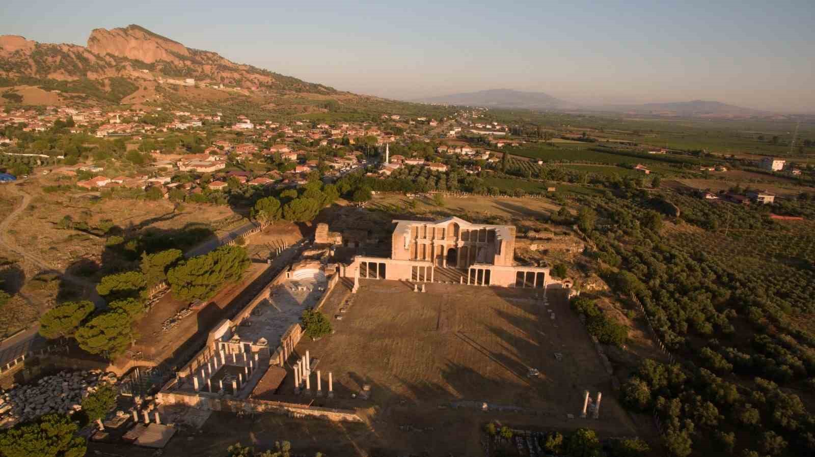 Sardes Antik Kenti ve Bin Tepeler Lidya Tümülüsler, UNESCO Dünya Miras Listesi’nde 