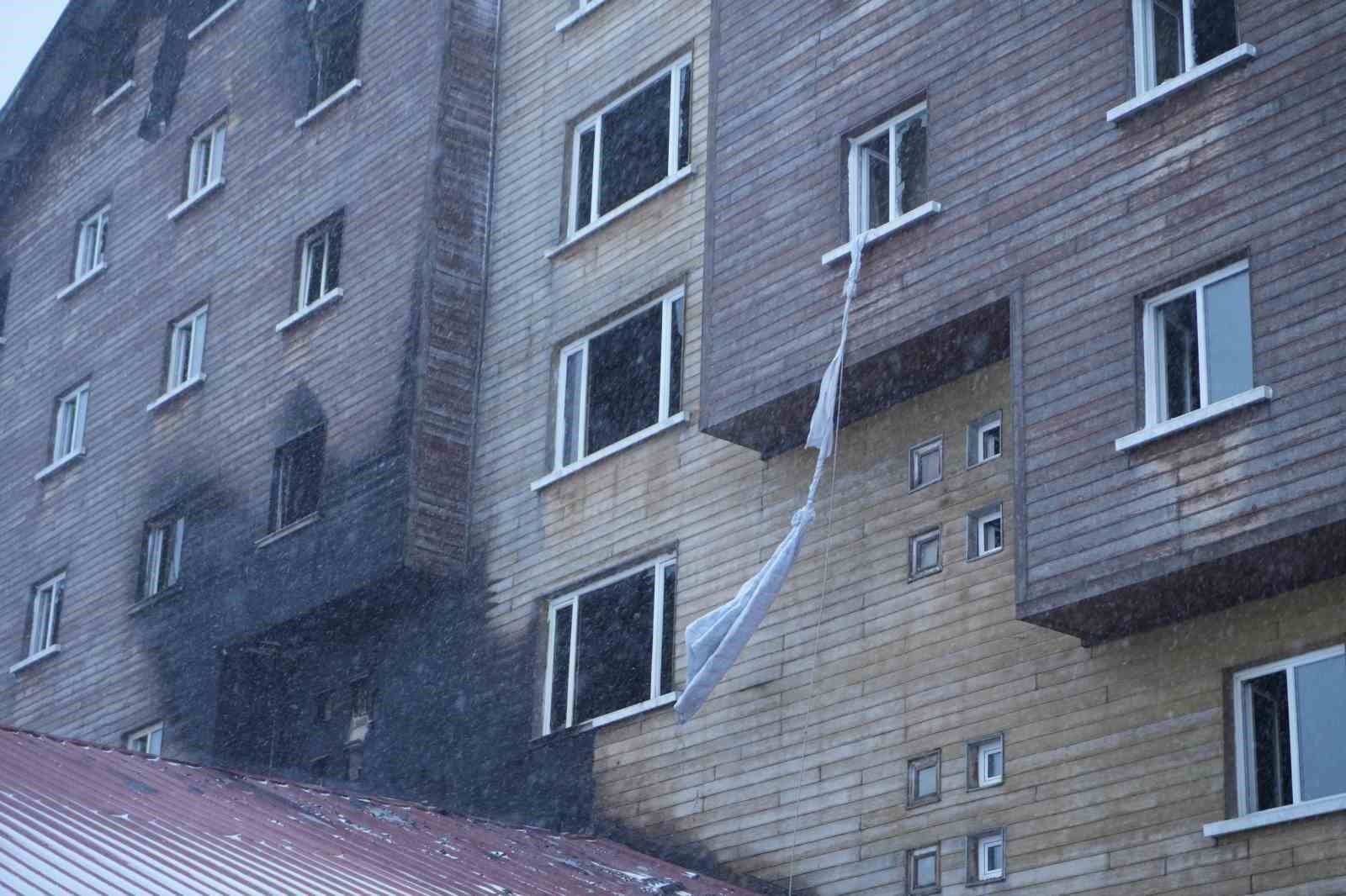 Otel yangınında mahsur kalan 19 yaşındaki kız: 