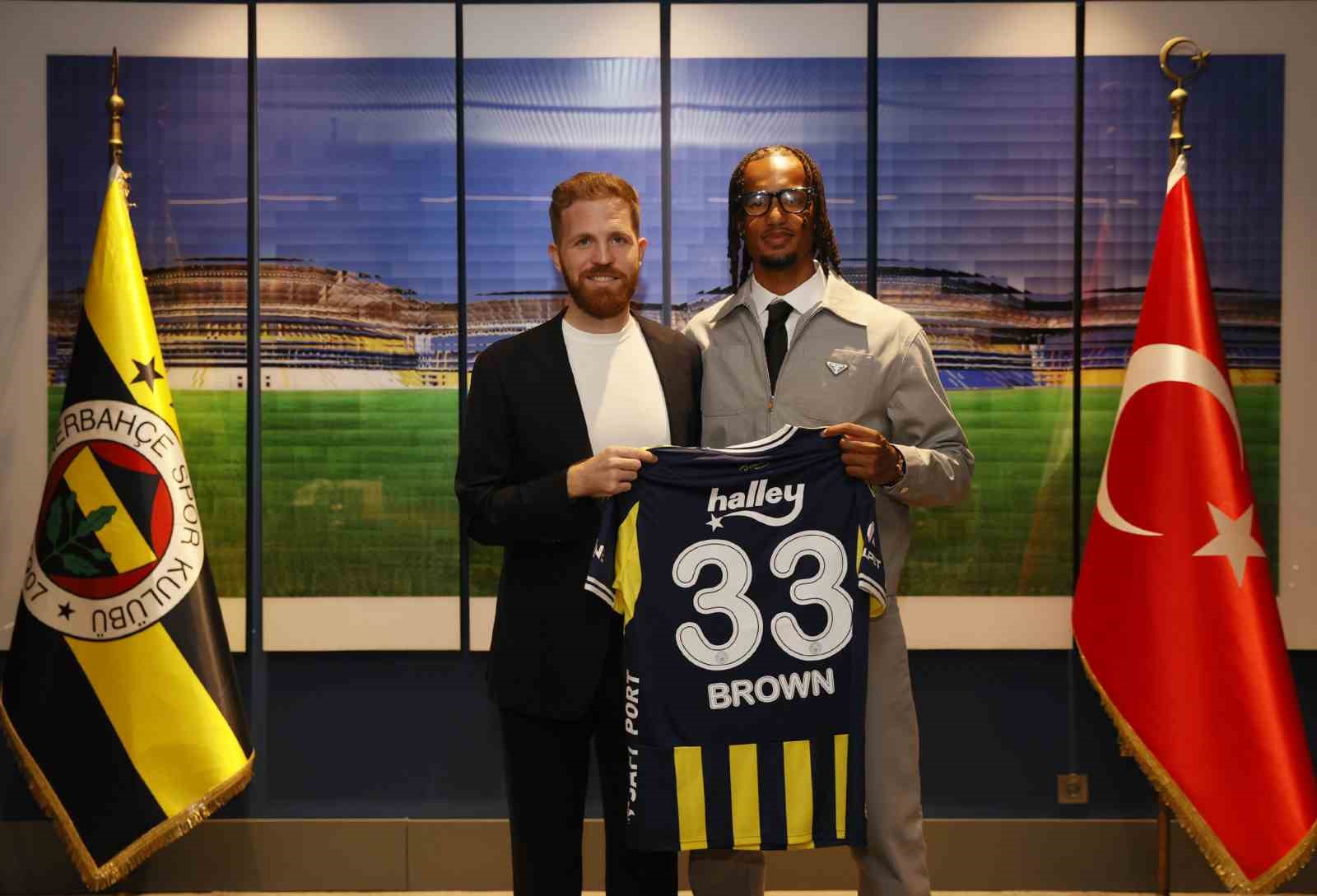 Archie Brown, Fenerbahçe’de 