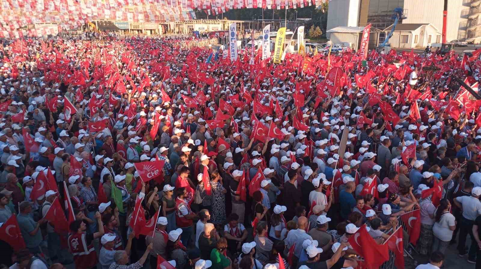 CHP Genel Başkanı Özel, Malatya’daki mitingde konuştu 