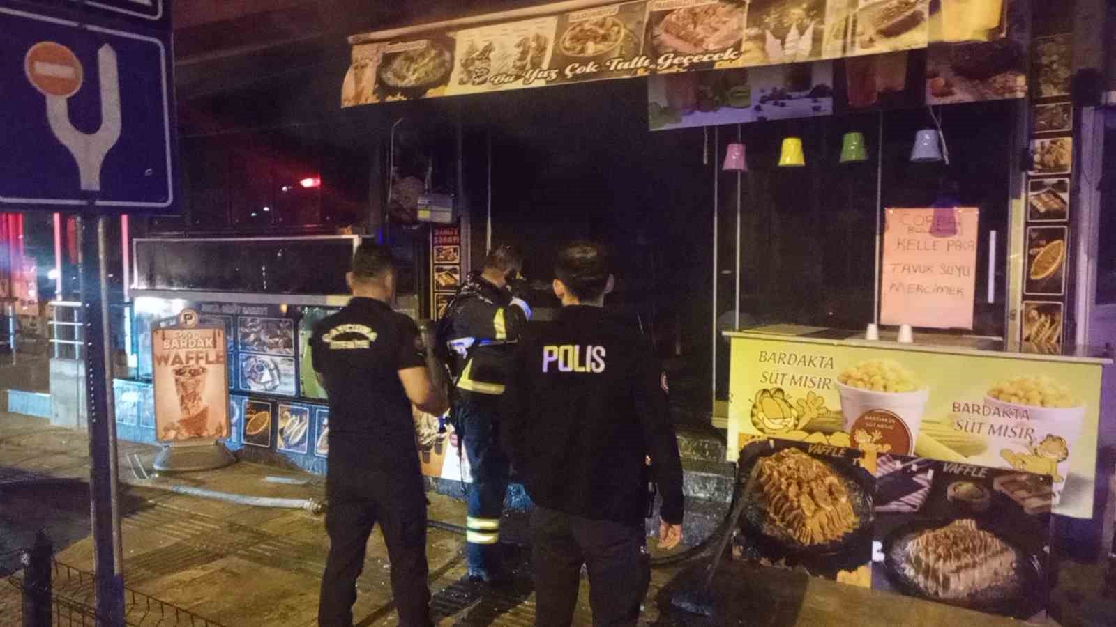 Çaycuma’da işyerinde çıkan yangın korkuttu 