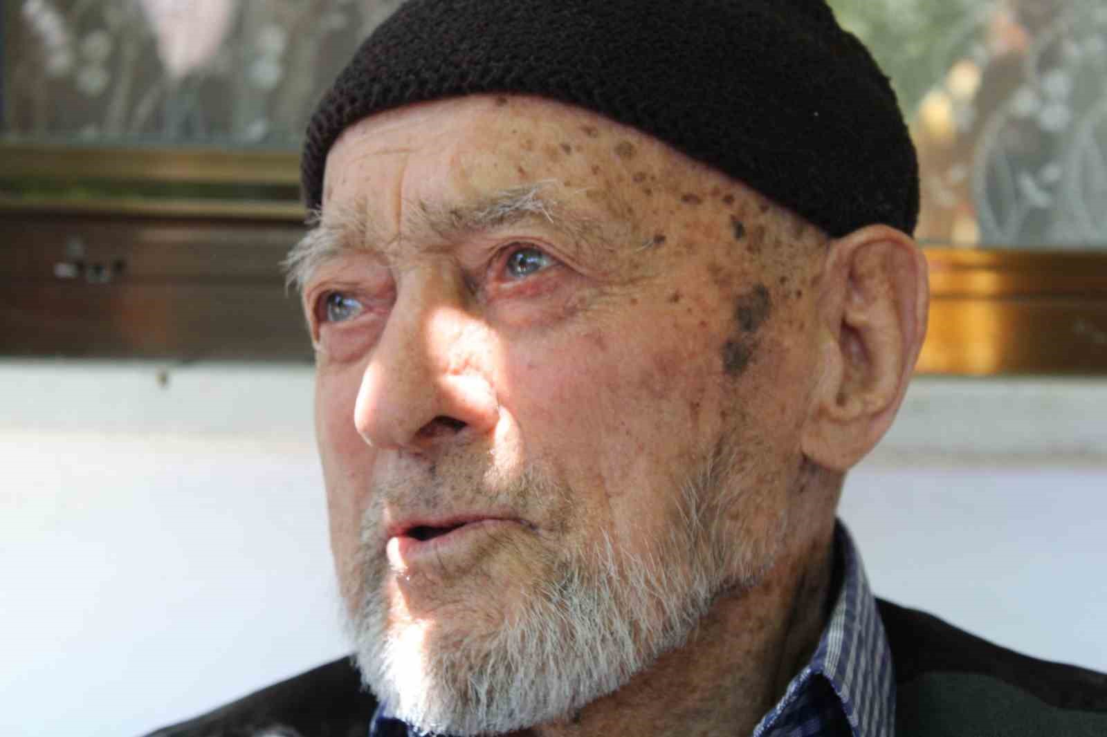 100 yaşına basan Recep Ercan’a anlamlı kutlama 