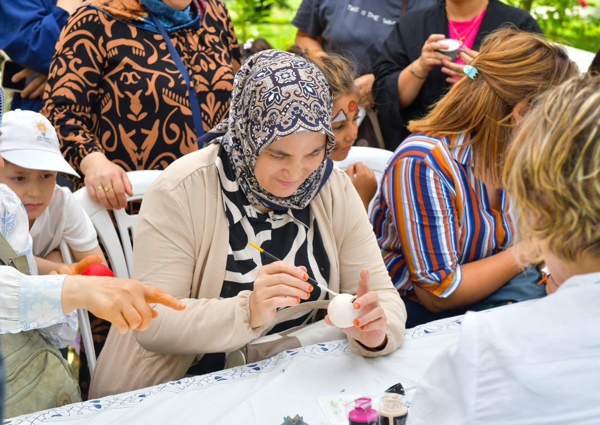 Esenyurt Belediyesi’nden kadınlara ve çocuklara özel piknik etkinliği 