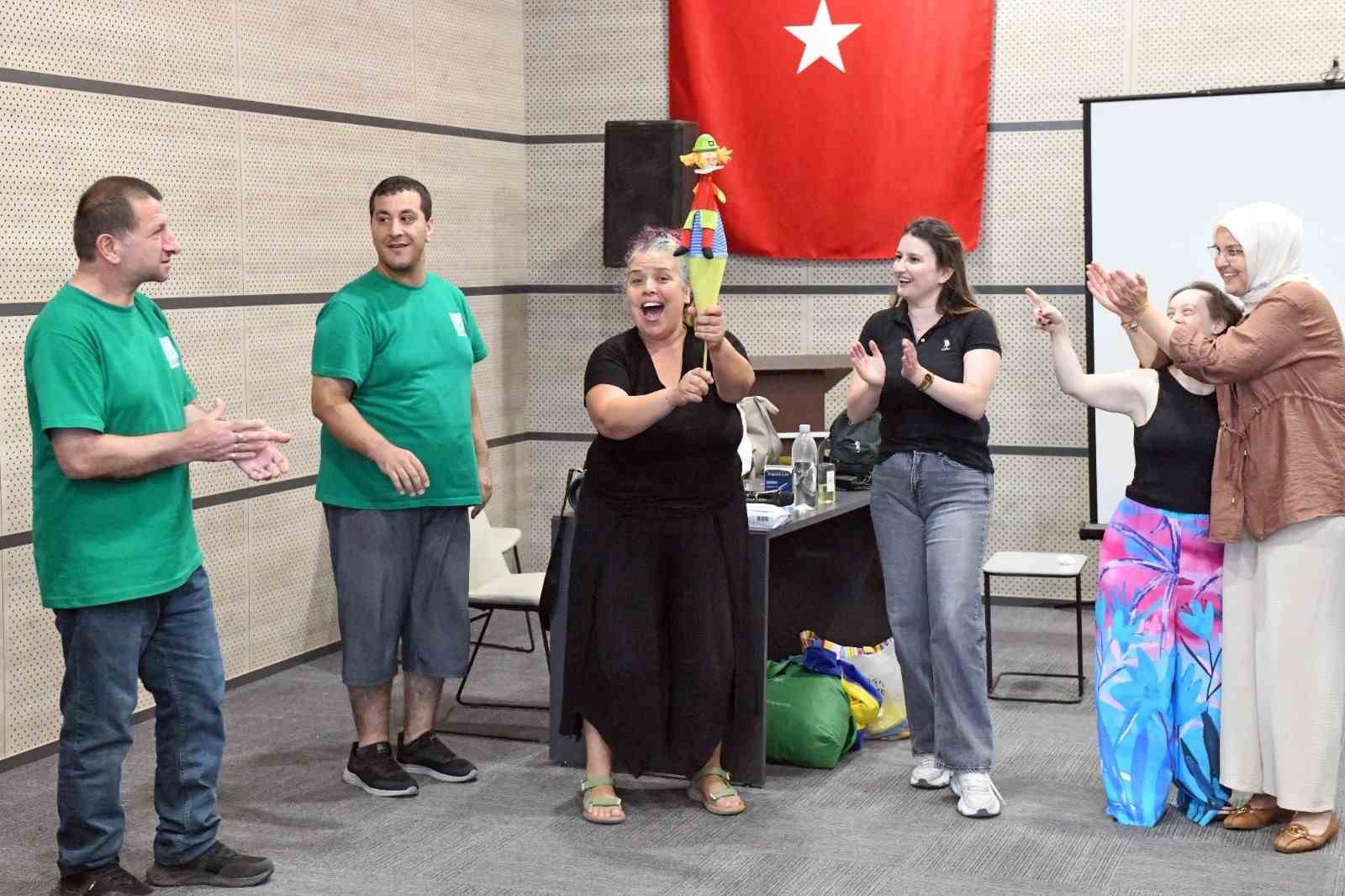 OBAM’da özel bireyler sanat ve müzikle buluştu 