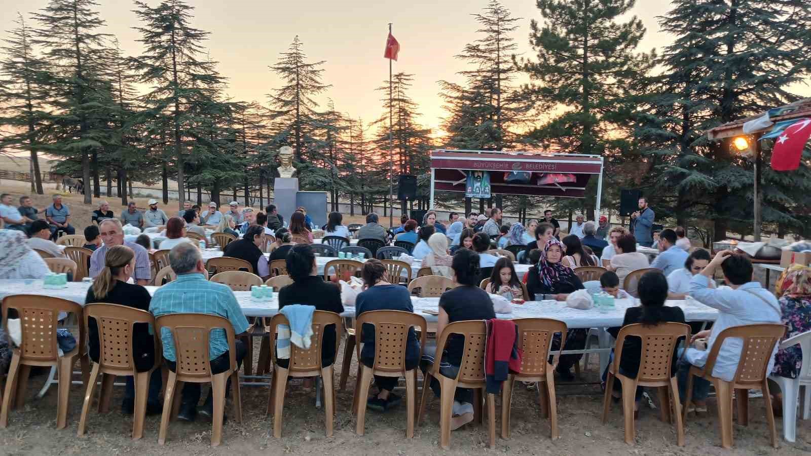 Şehitler için anma programı düzenlendi 