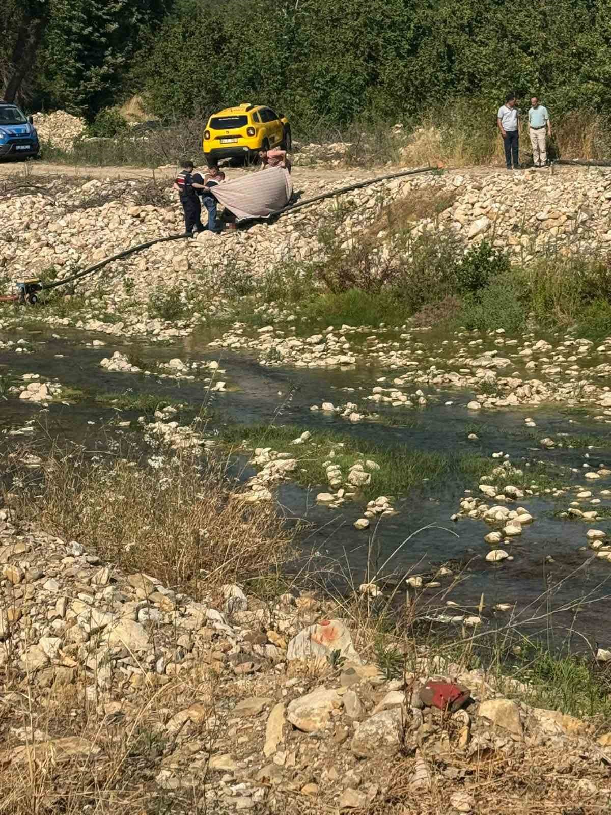 Bahçe sularken kalp krizi geçiren kişi hayatını kaybetti 