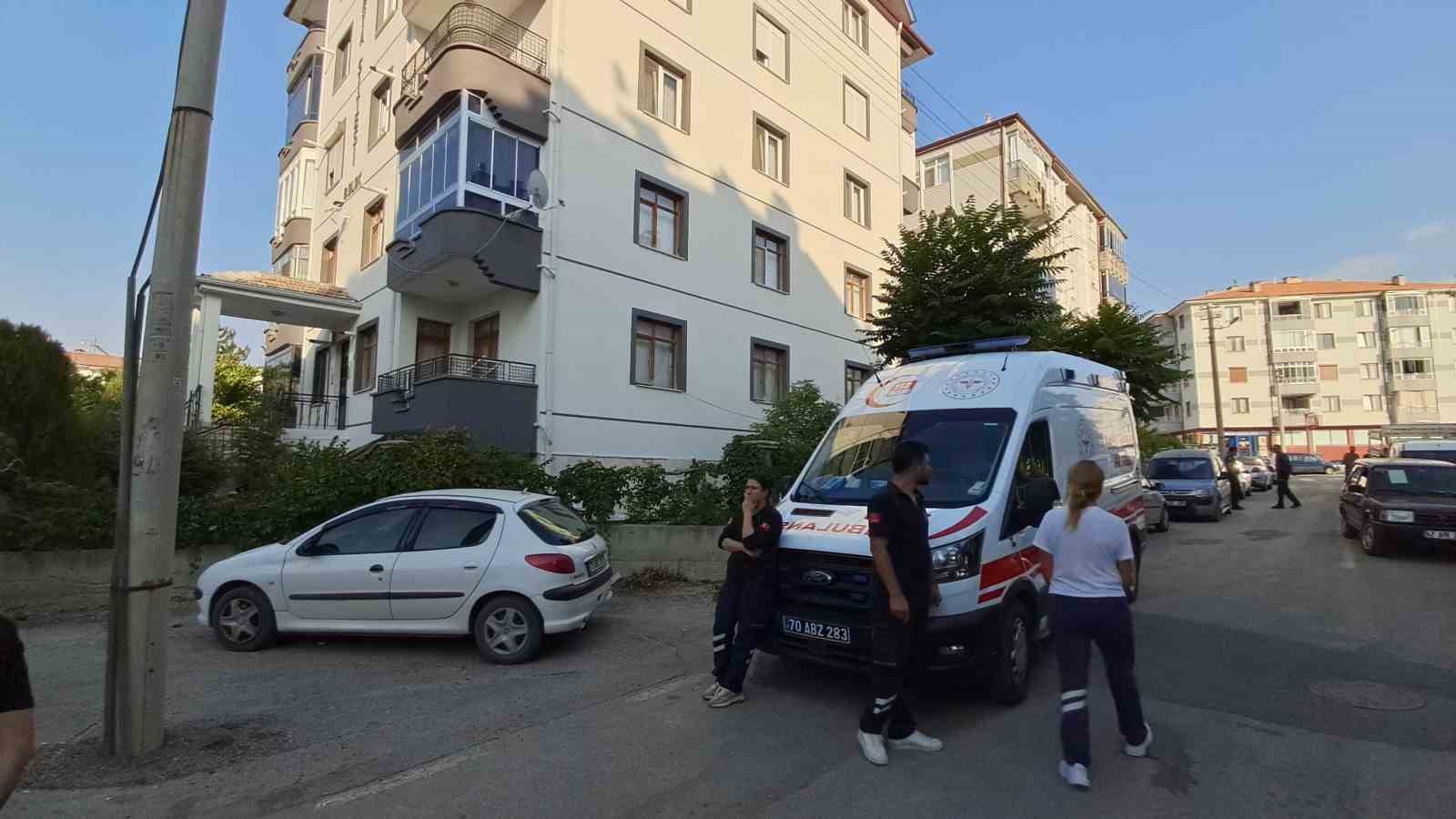 5. kattan düşen 2 yaşındaki çocuk hayatını kaybetti 