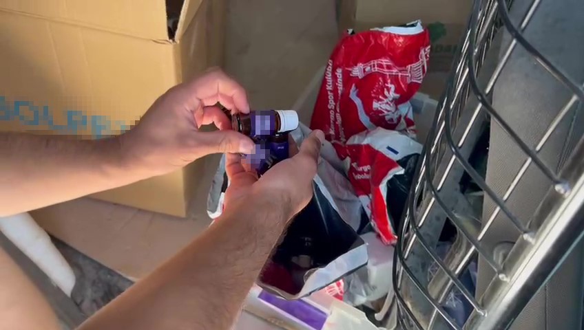 Adana’da kaçak etil alkol operasyonu: 3 gözaltı 