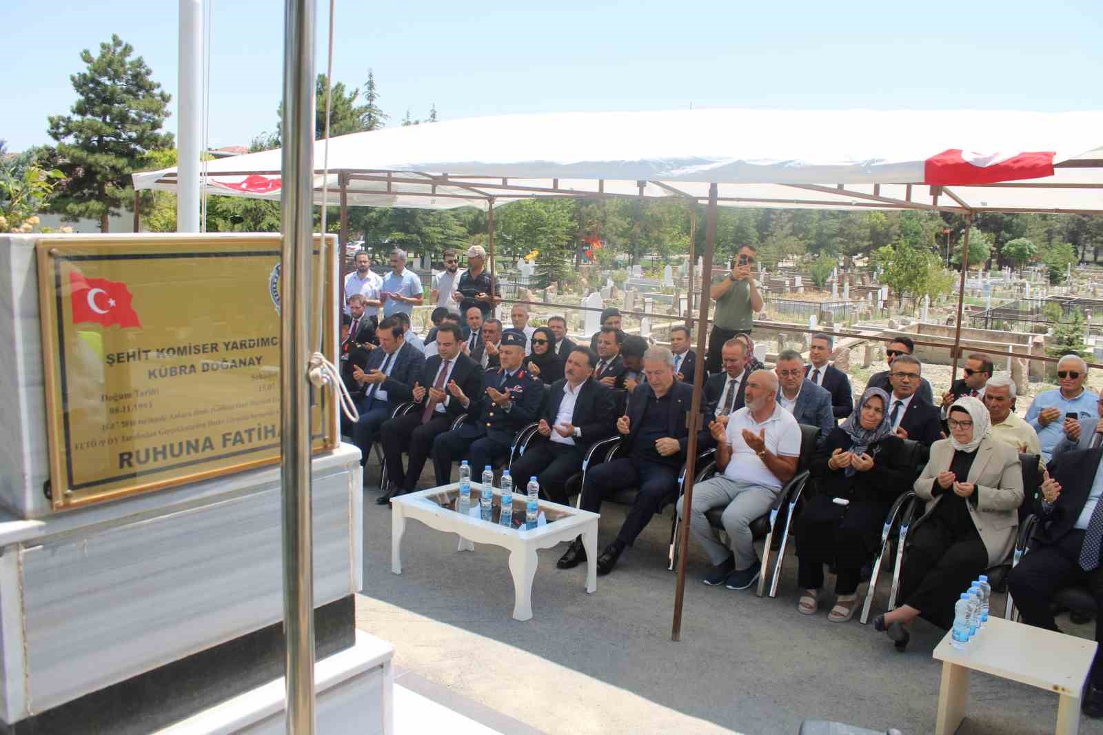 Hulusi Akar: 