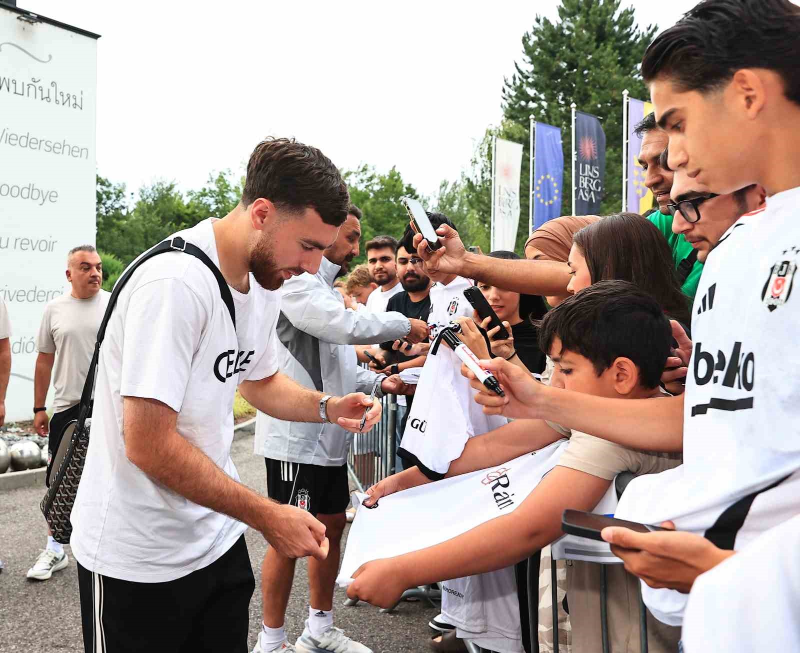 Orkun Kökçü, Beşiktaş’ın Avusturya kampına katıldı 