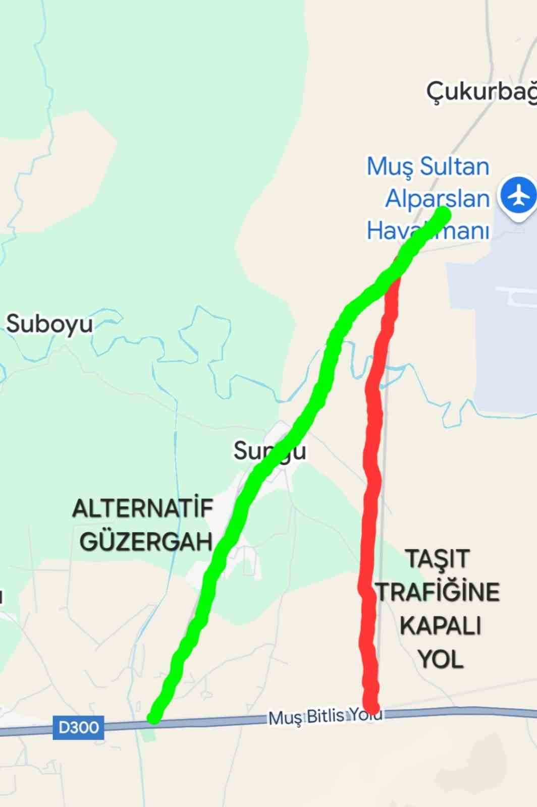Muş-Havalimanı yolu, yol çalışması nedeniyle trafiğe kapatıldı 