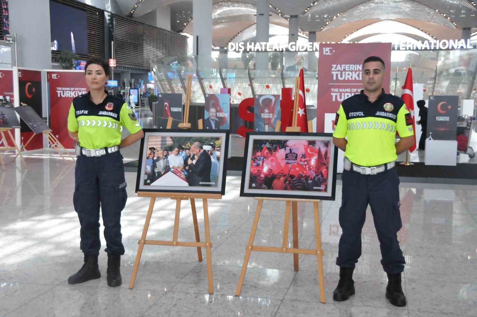 İstanbul Havalimanı’nda 15 Temmuz sergisine yoğun ilgi 