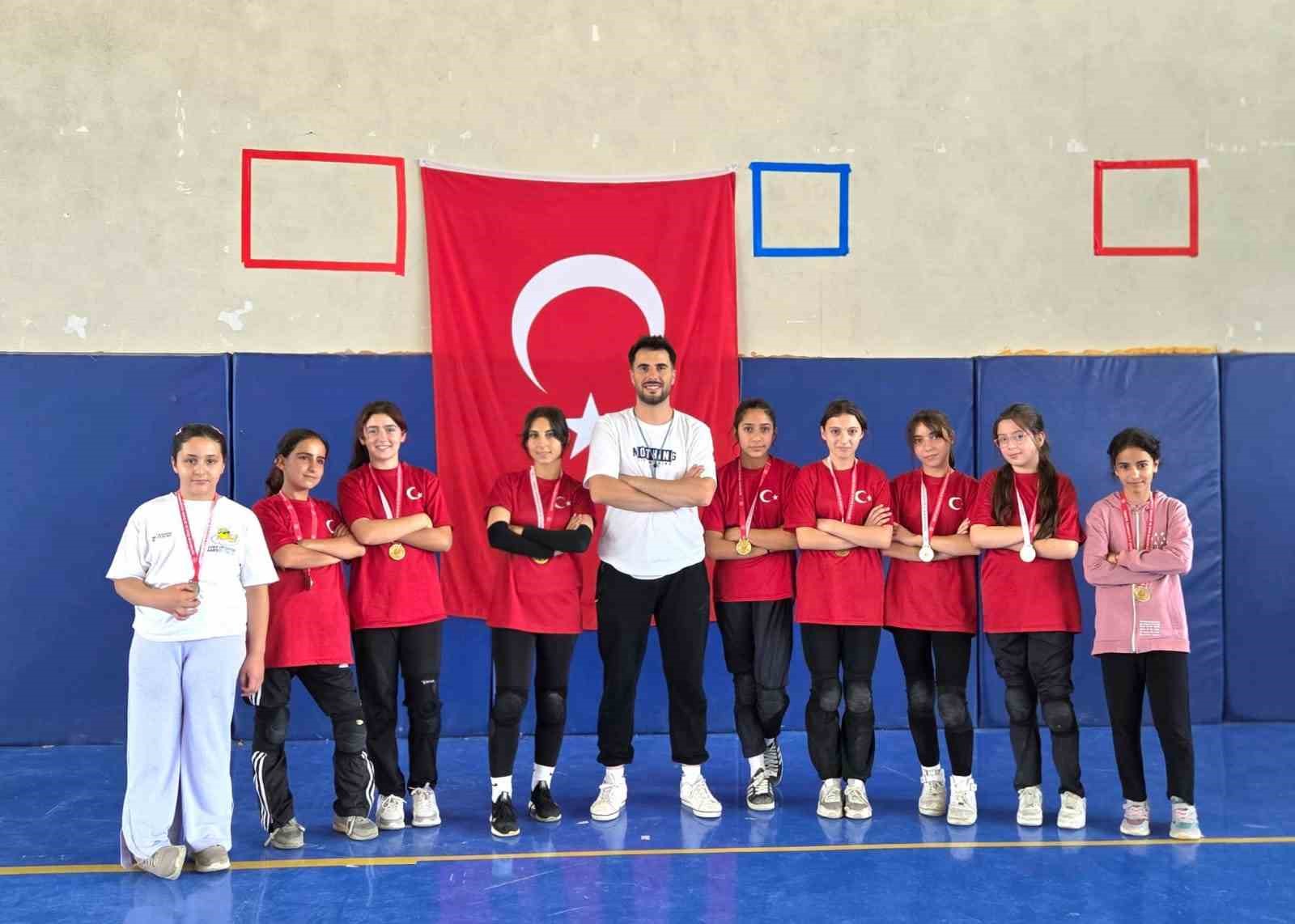 Ağrı’da 15 Temmuz anısına spor turnuvaları düzenlendi 