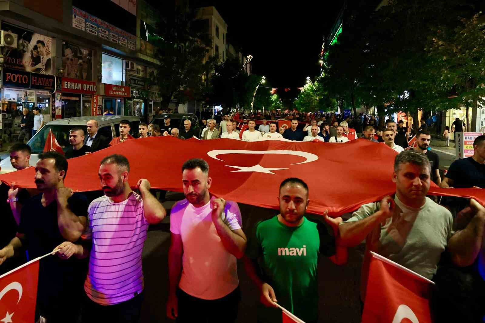 Bingöl’de 15 Temmuz Demokrasi ve Milli Birlik Günü 