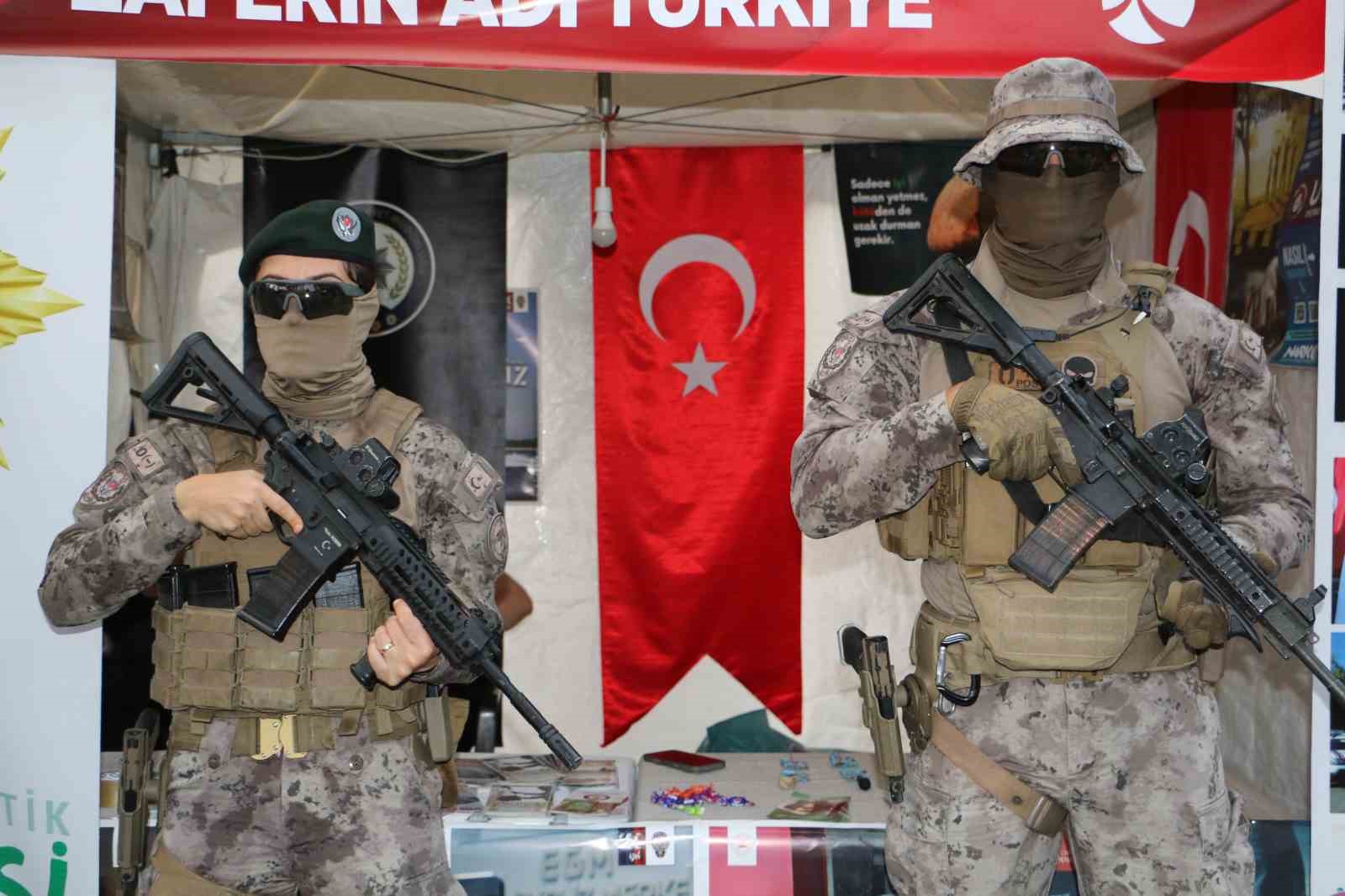 Diyarbakır’da 15 Temmuz Demokrasi ve Milli Birlik Günü programı düzenlendi 