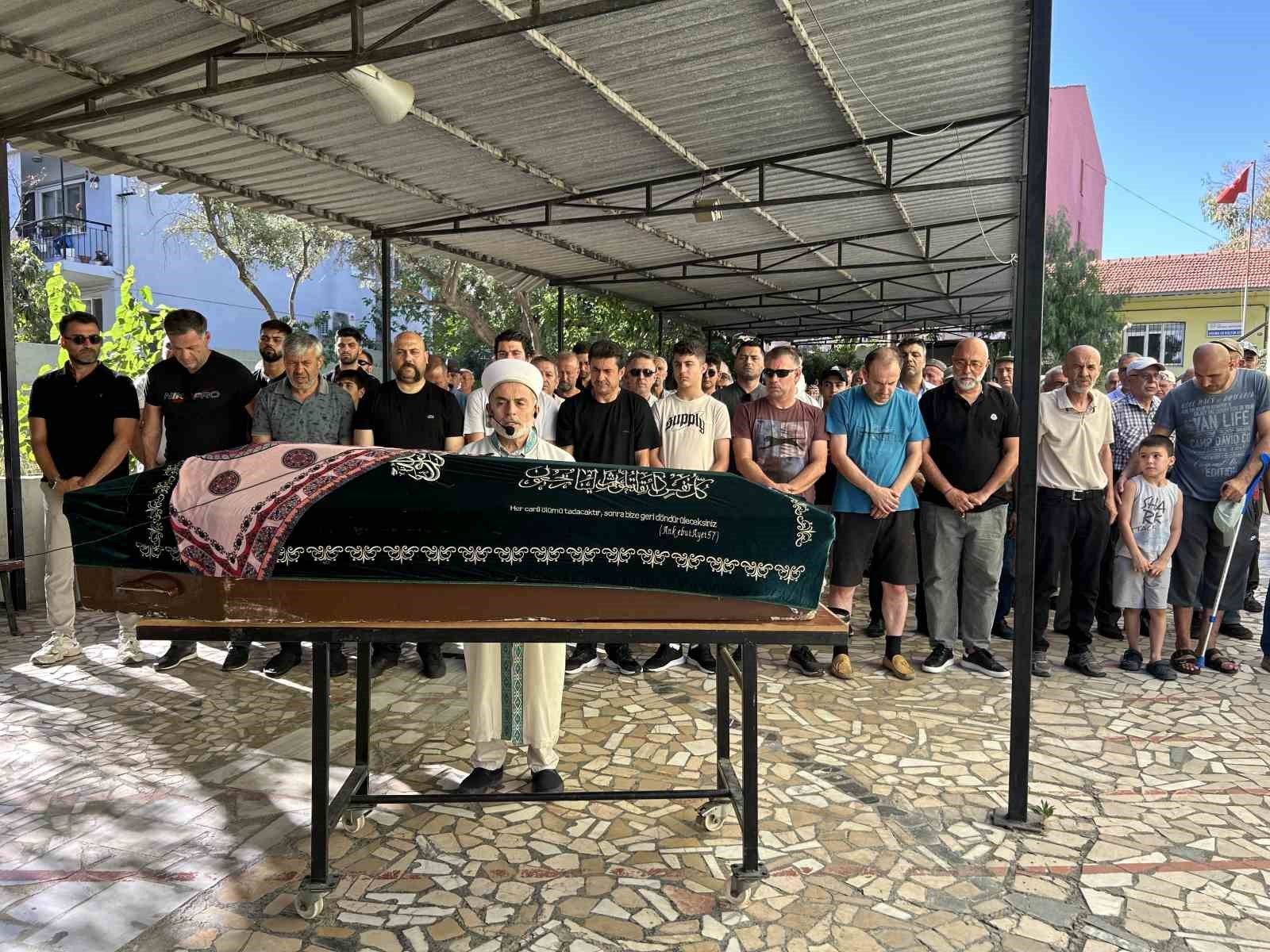 168 bıçak darbesiyle cinayete 15 yıl ceza 