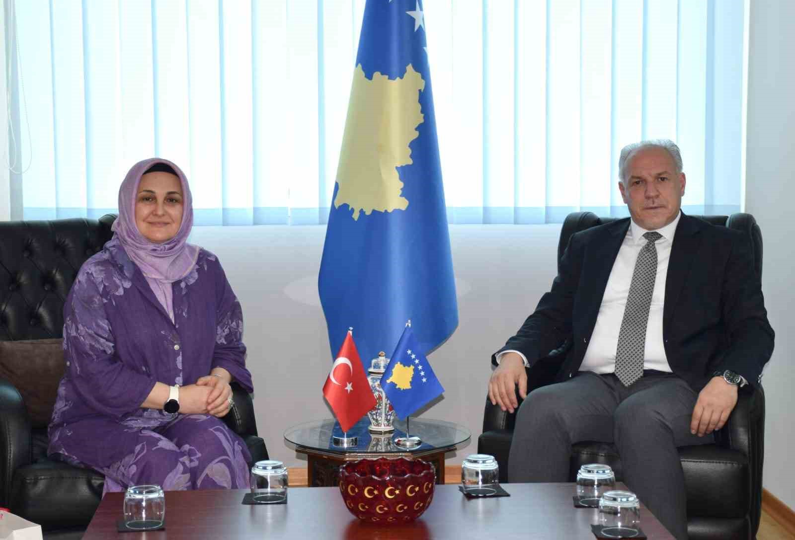 Manisalı gençler ‘Yeşil Adımlar Projesi’ ile yurt dışına açıldı 