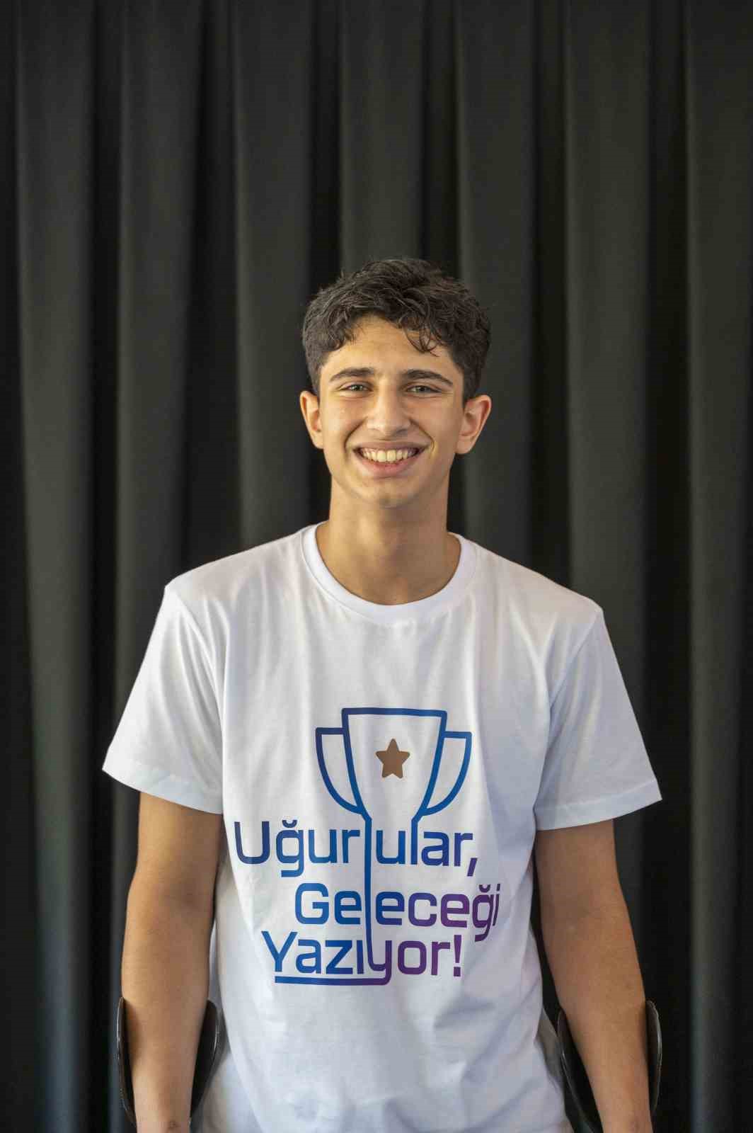 17 Uğurlu öğrenci LGS’de tam puan aldı 