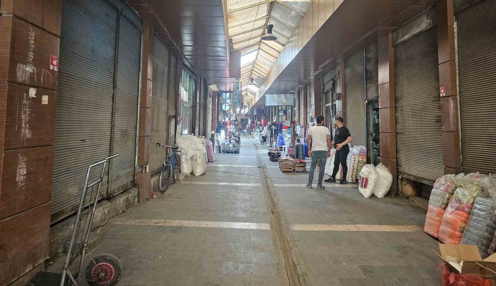 Cizre’de termometre 47 dereceyi gösterdi 