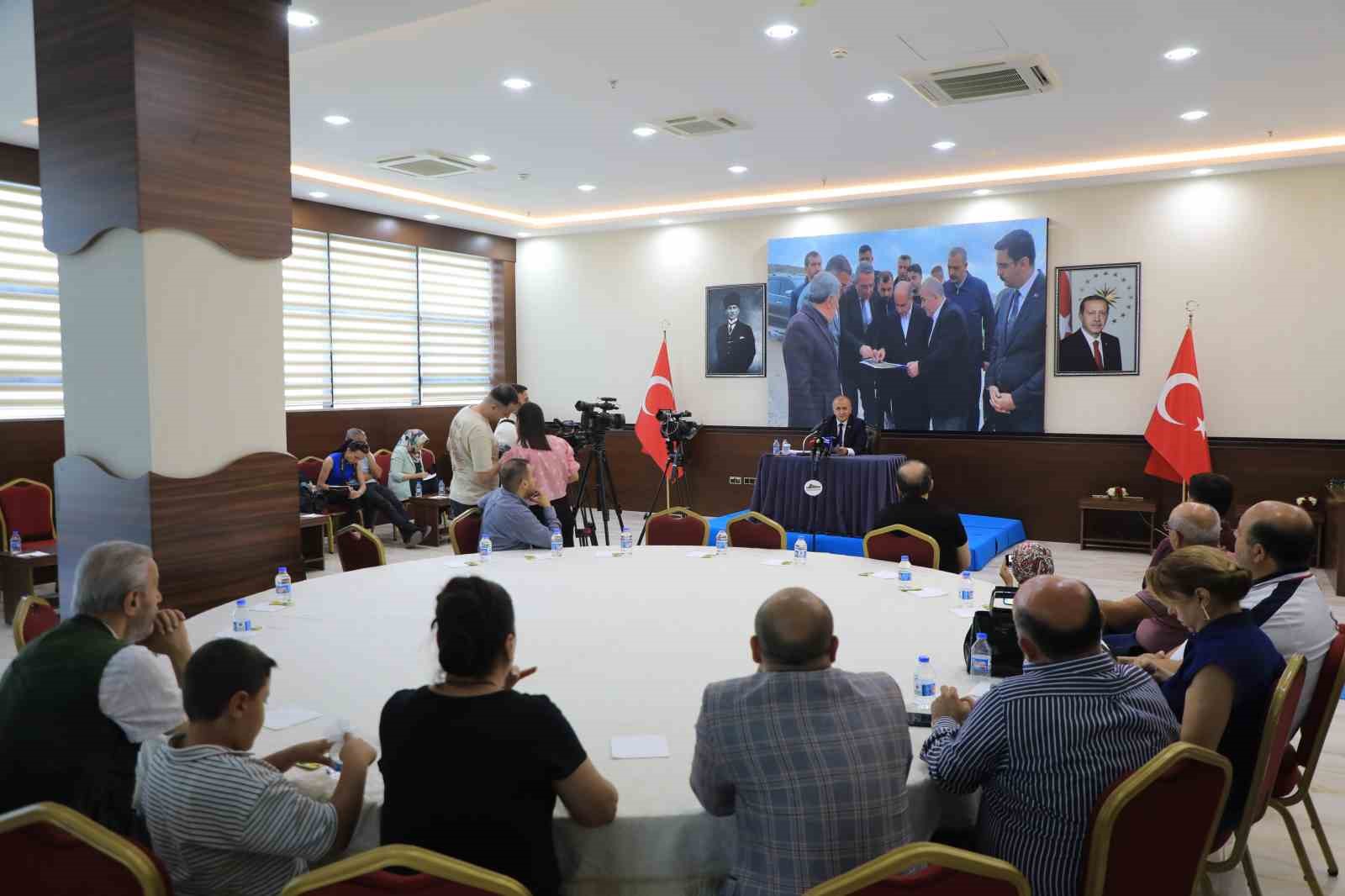 Elazığ Valisi Hatipoğlu: 