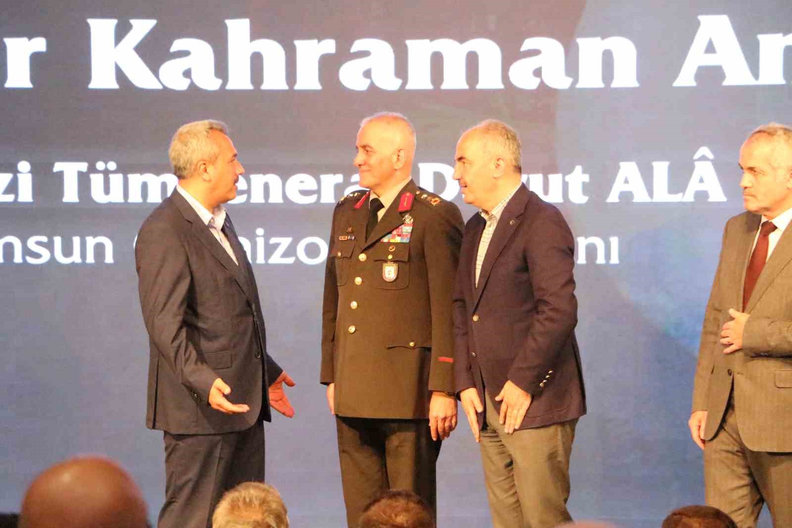 Gazi Tümgeneral Davut Ala: 