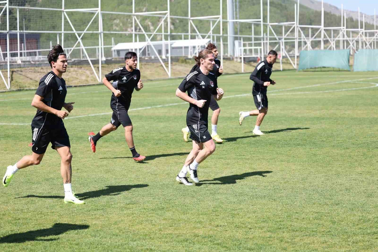 Erciyes Yüksek İrtifa Kamp Merkezi, Türkiye’ye örnek oluyor 