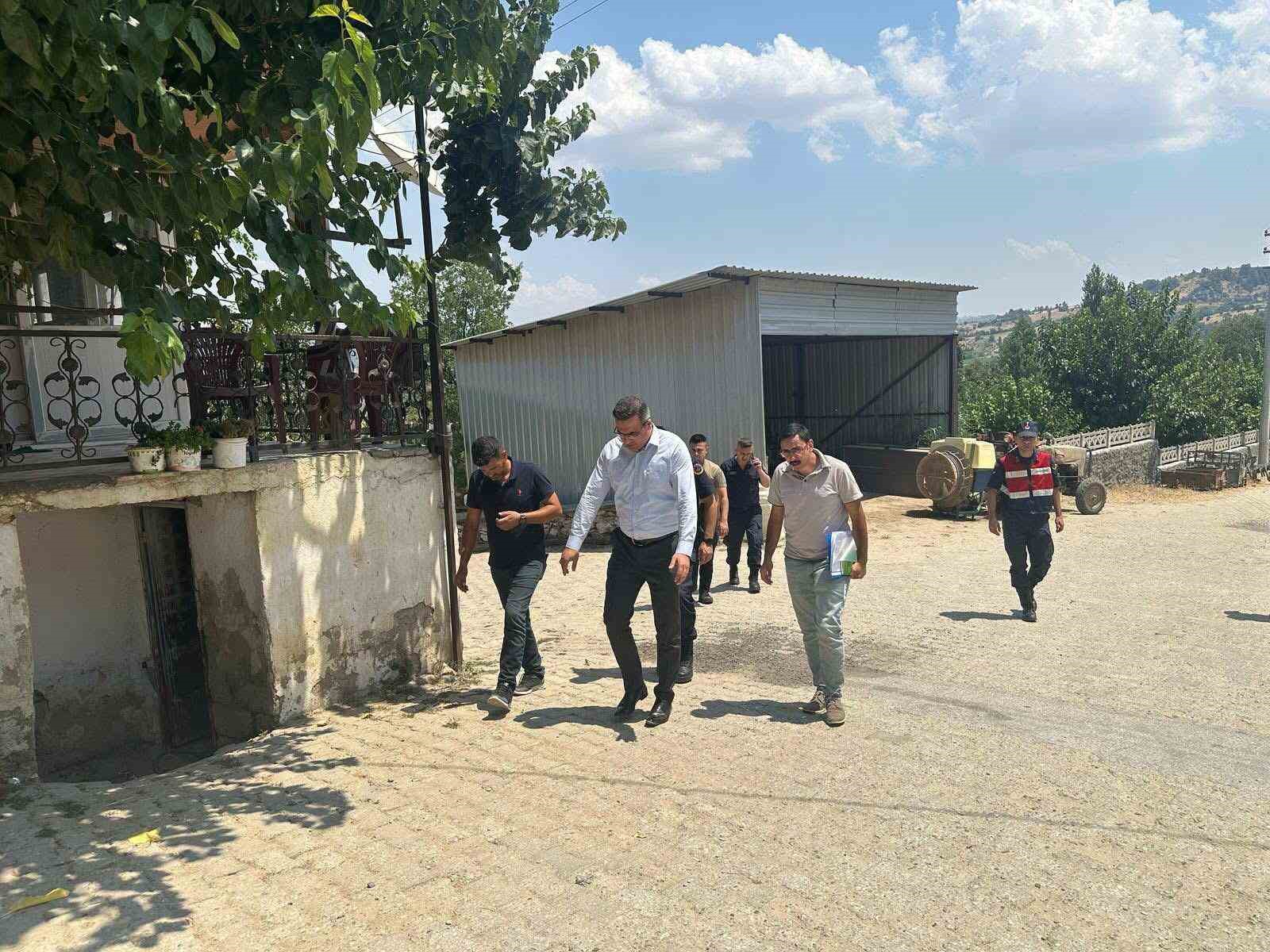 Kaymakam Dalak, orman yangınlarıyla mücadele kapsamında köylülerle buluşuyor 