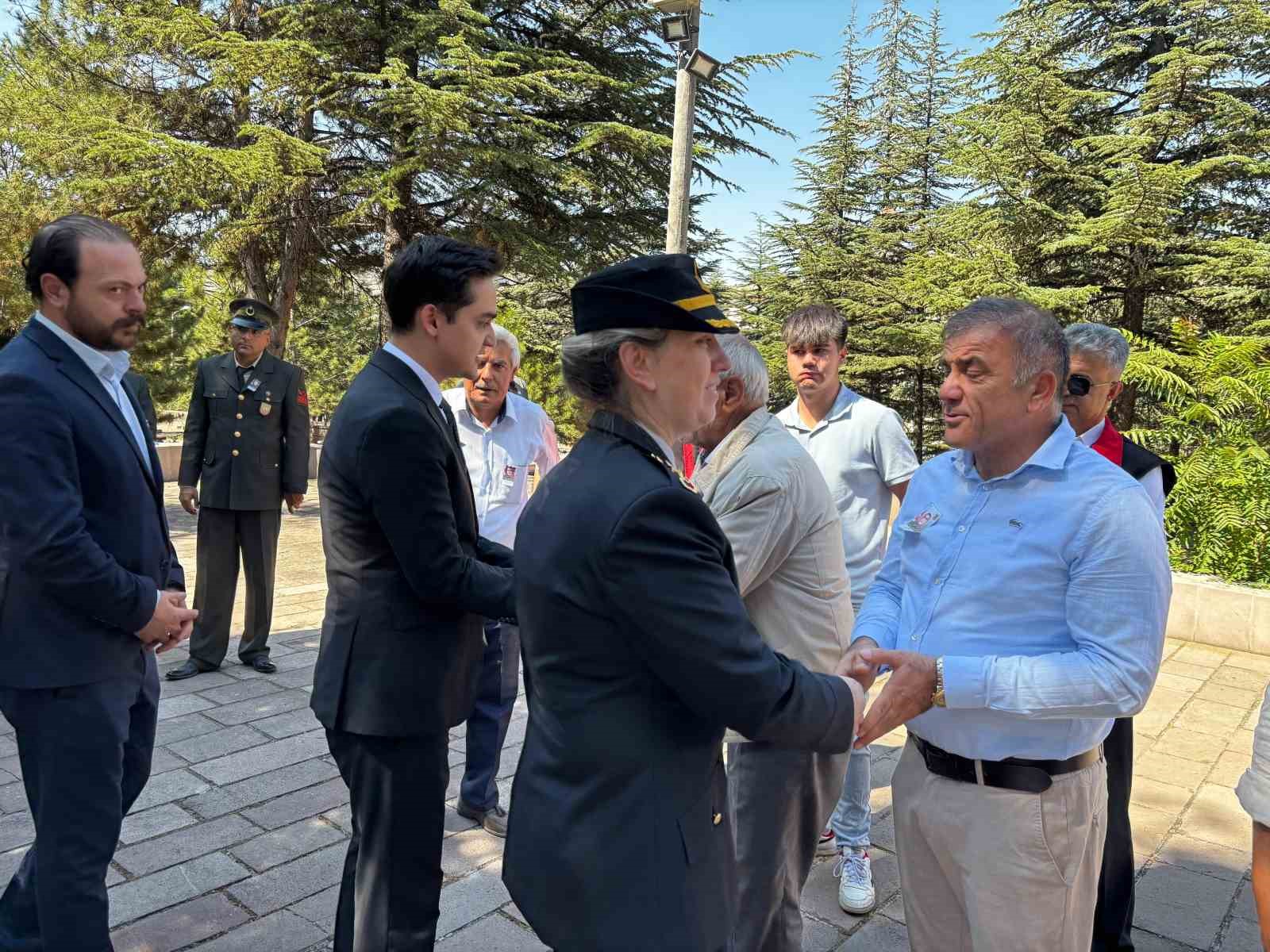 Şehidin naaşı 67 yıl sonra memleketinde toprağa verildi 