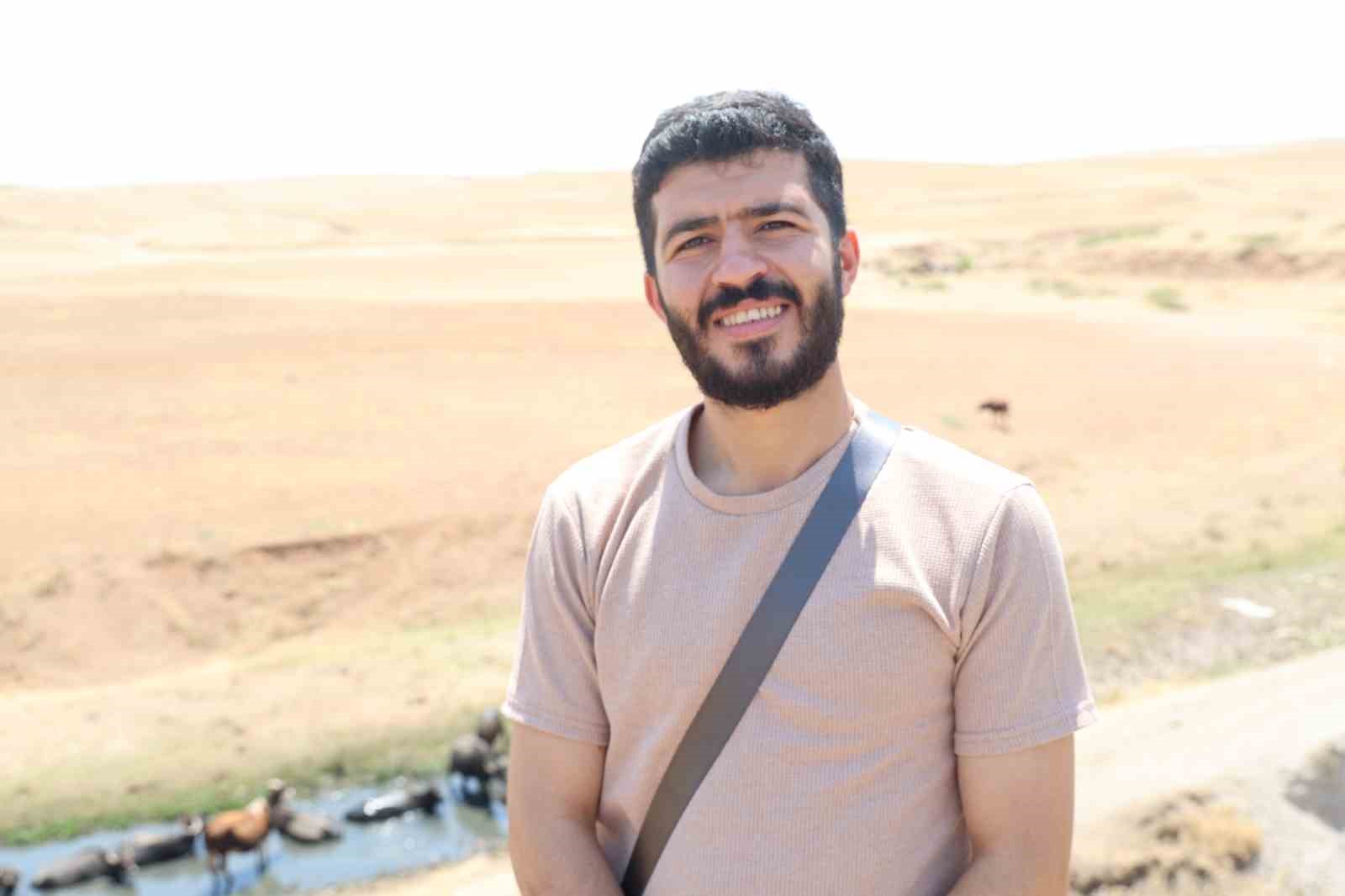 Diyarbakır’da mandaların su banyosu dronla görüntülendi 