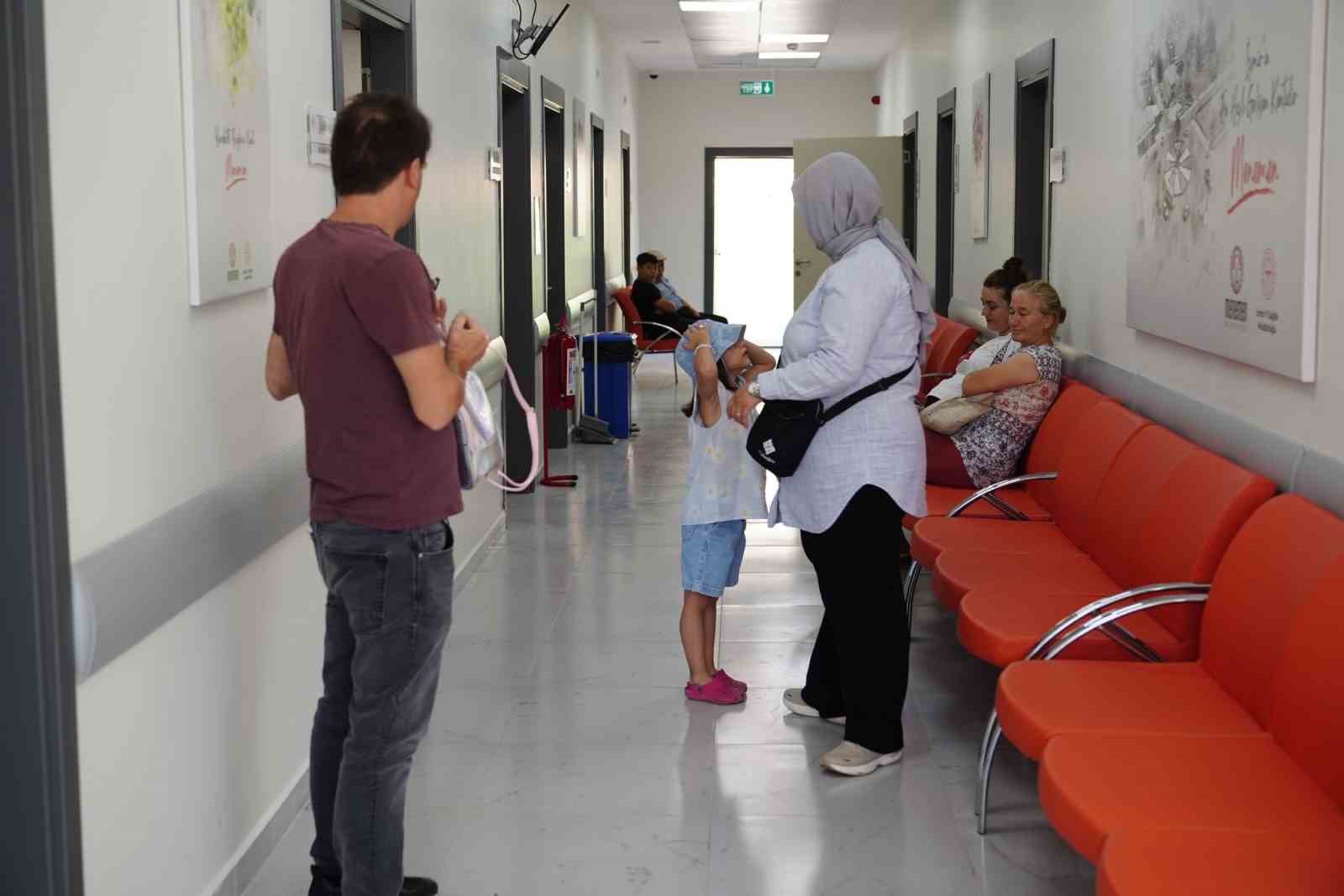 Menemen’de hastane konforunda poliklinik 