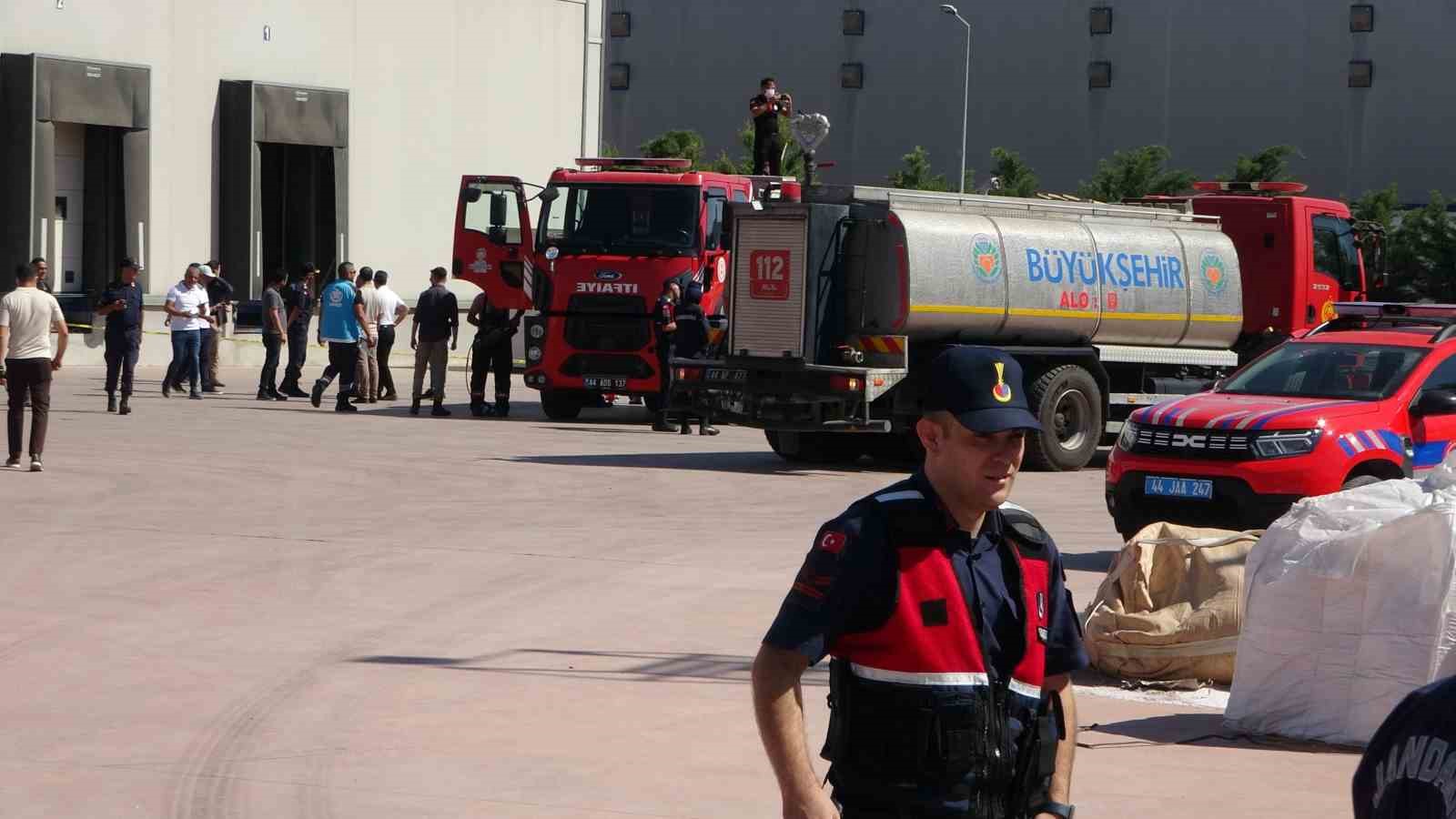 Malatya’da akrilik plaka fabrikasında patlama: 3 yaralı 