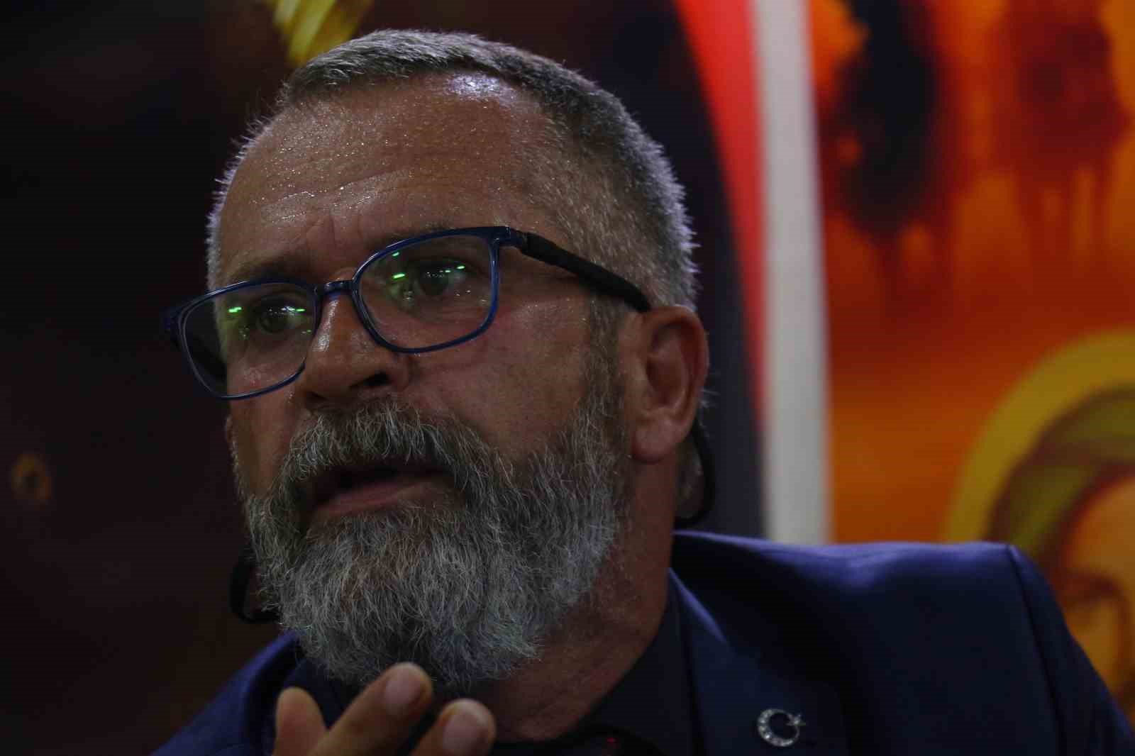 Türkmen Alevi Bektaşi Vakfı Başkanı Özdemir: 
