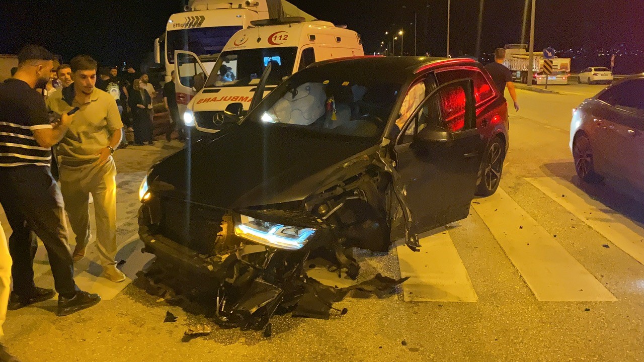Konya’da iki otomobil çarpıştı: 3 yaralı 