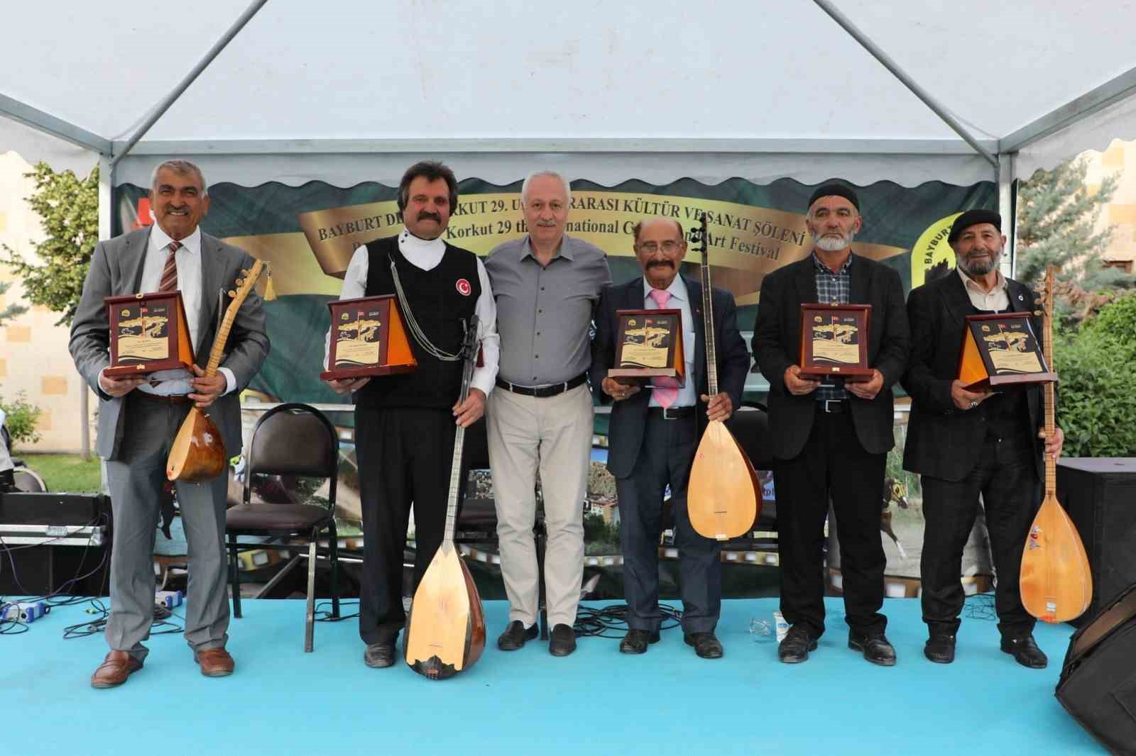 Bayburt’ta Yerel Ozanlar Konseri ve Aşıklar Şöleni düzenlendi 